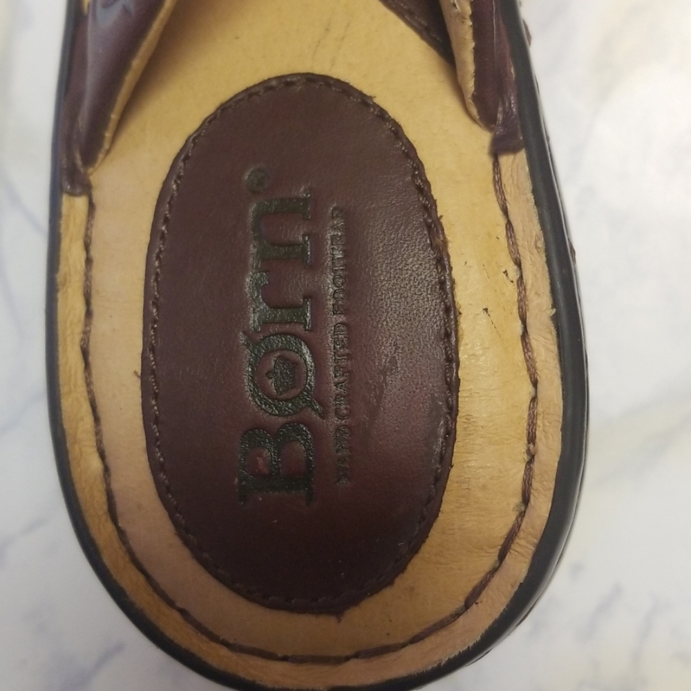 NWOB Born Sandles - Picture 8 of 8